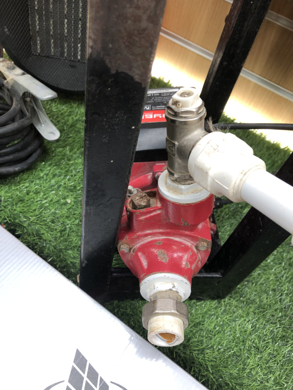 НАСОС САДОВЫЙ Зубр НС-М1-400-Ч