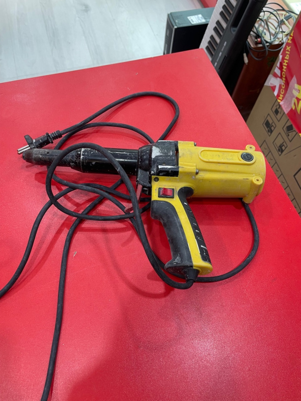 Заклепочник Skytools sk1006