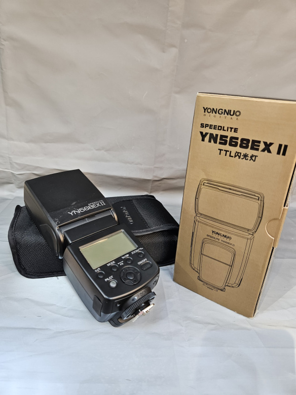 Speedlite Yongnuo YN568EX