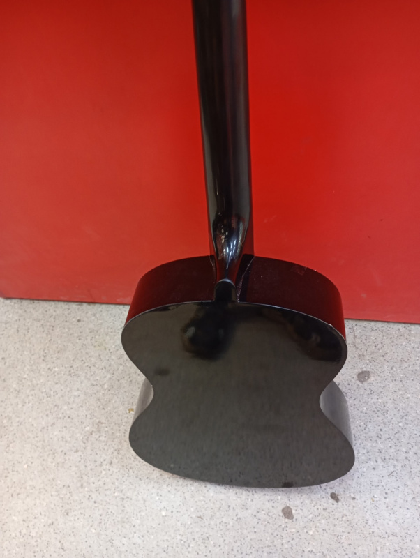 Гитара акустическая  1