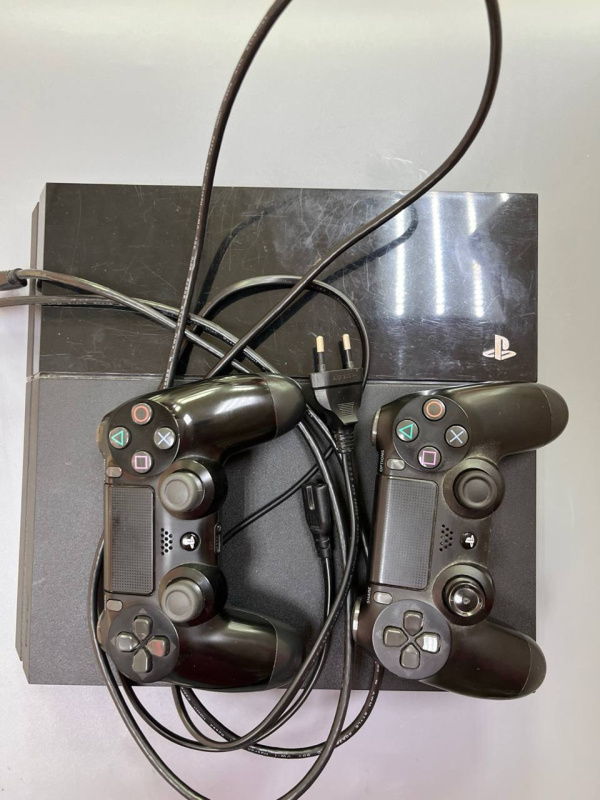 Игровая приставка Sony PS 4 FAT 500 Gb