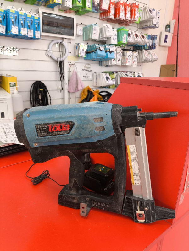 Газовый монтажный пистолет TOUA GSN50