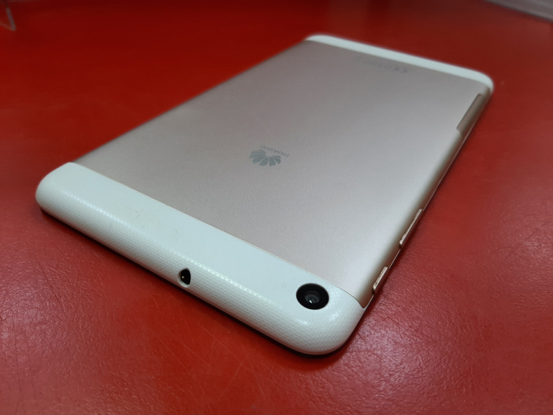 Планшет Huawei MediaPad T1 7.0