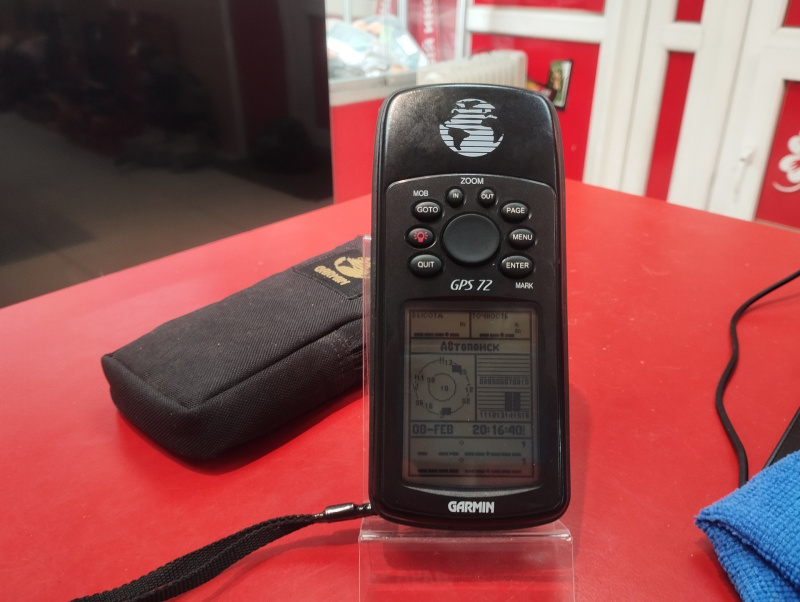 GPS Навигатор Garmin GPS72