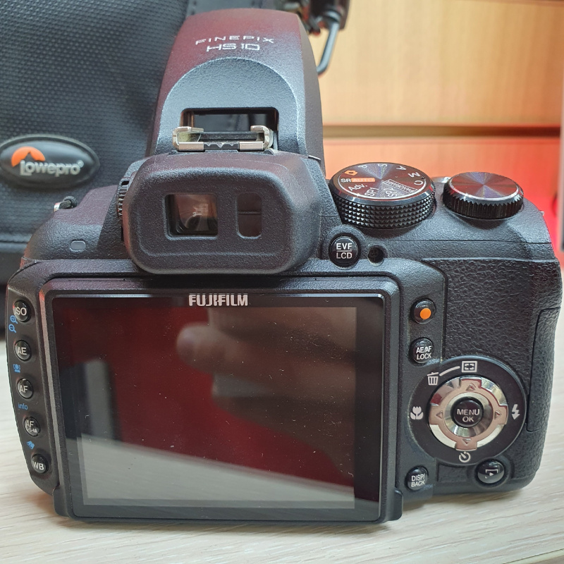 Фотоаппарат Fujifilm HS10