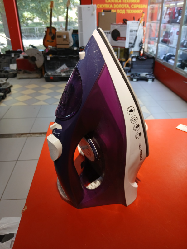 Утюг Polaris PIR 2407K