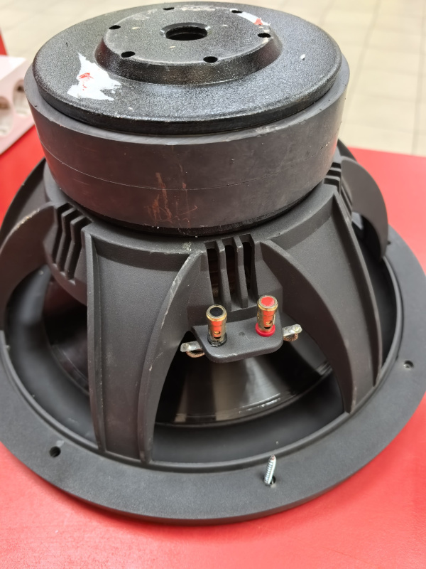 Авто сабвуфер JBL 1000W12