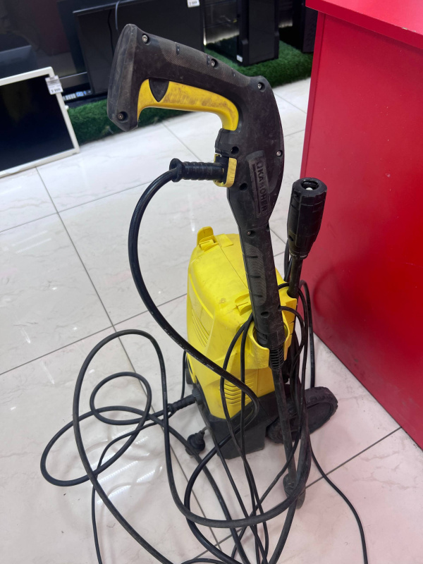 Мойка высокого давления Karcher нет
