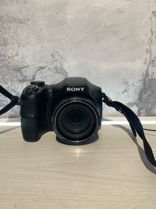 Фотоаппарат Sony DSC-H100